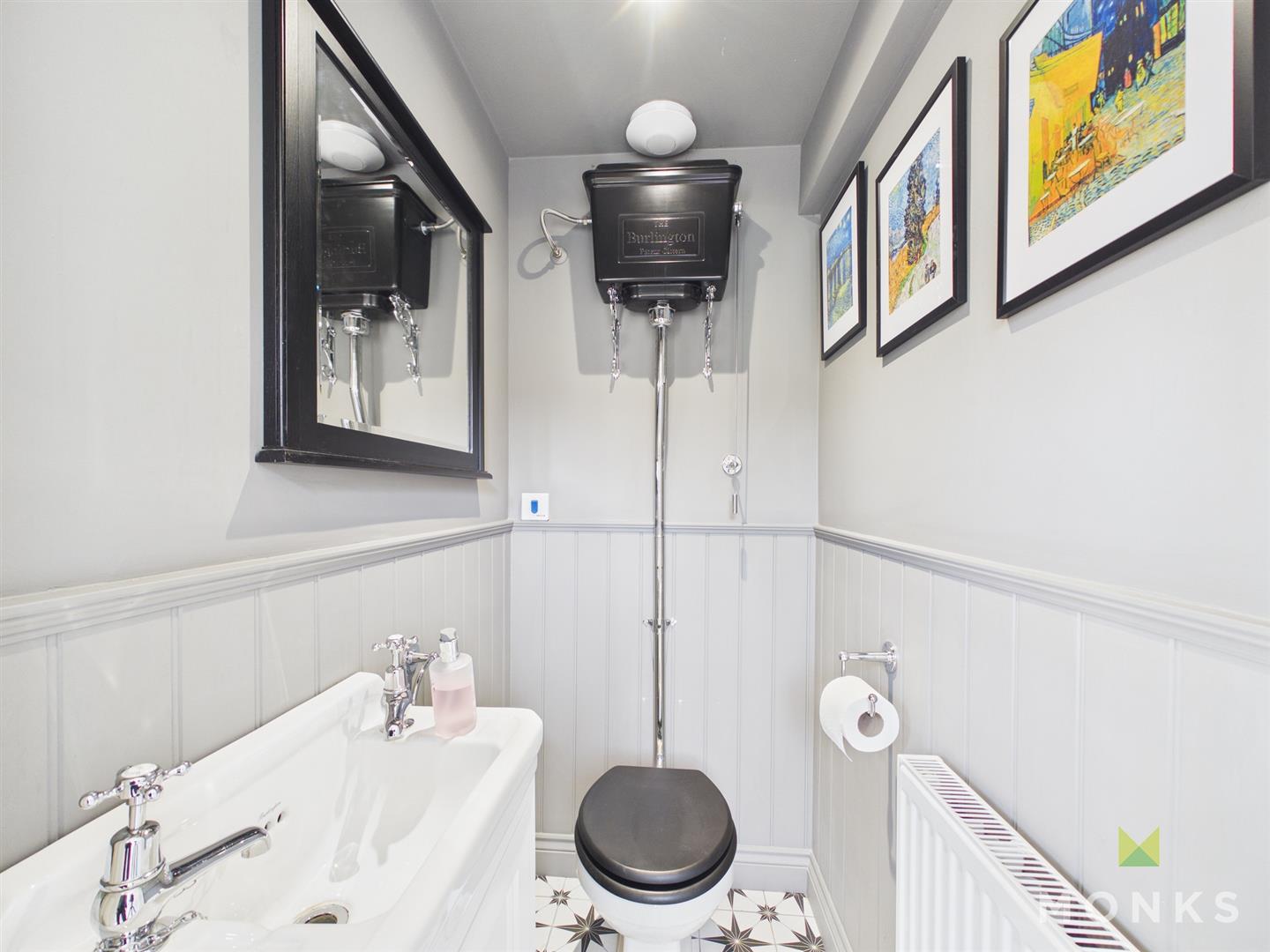 7 Earls Hill View, Shrewsbury, SY3 5HA For Sale